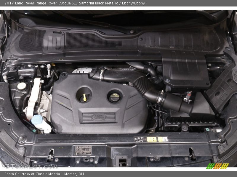 Santorini Black Metallic / Ebony/Ebony 2017 Land Rover Range Rover Evoque SE
