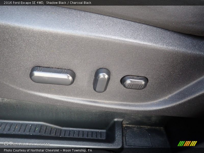 Shadow Black / Charcoal Black 2016 Ford Escape SE 4WD