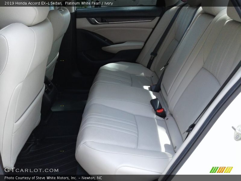 Platinum White Pearl / Ivory 2019 Honda Accord EX-L Sedan