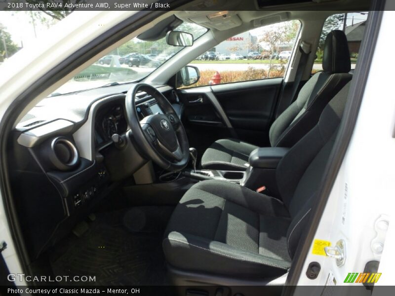 Super White / Black 2018 Toyota RAV4 Adventure AWD