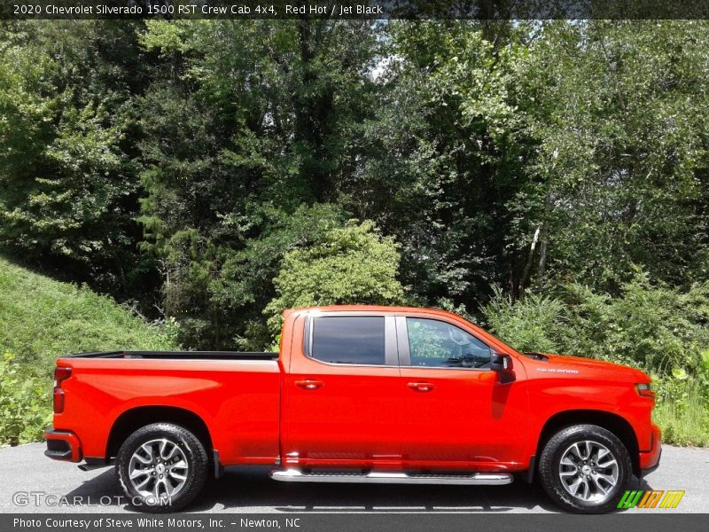 Red Hot / Jet Black 2020 Chevrolet Silverado 1500 RST Crew Cab 4x4