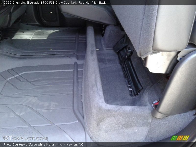 Red Hot / Jet Black 2020 Chevrolet Silverado 1500 RST Crew Cab 4x4