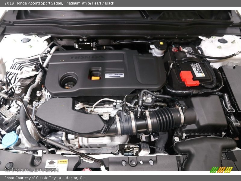 Platinum White Pearl / Black 2019 Honda Accord Sport Sedan