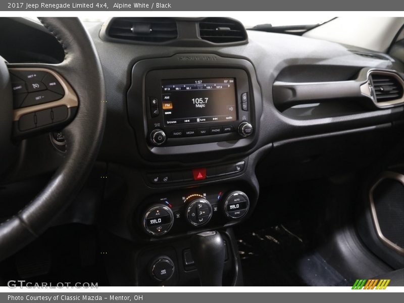 Alpine White / Black 2017 Jeep Renegade Limited 4x4
