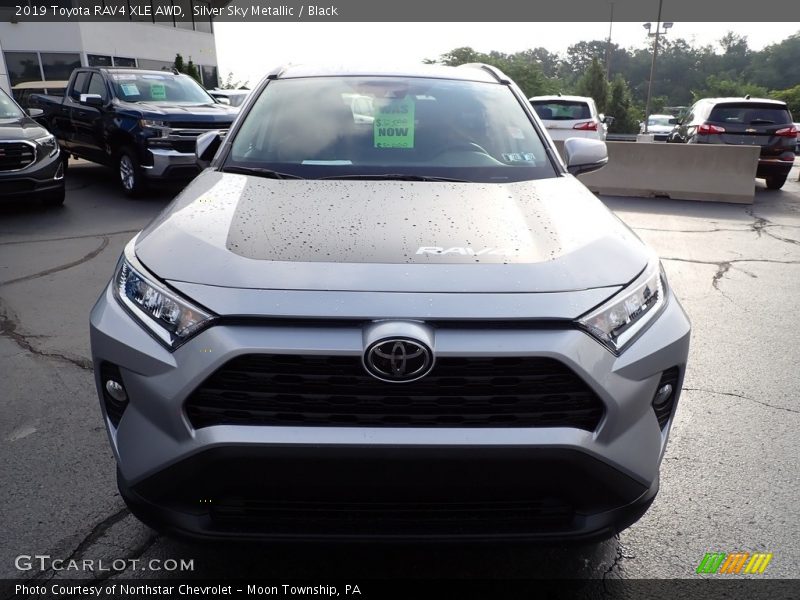 Silver Sky Metallic / Black 2019 Toyota RAV4 XLE AWD