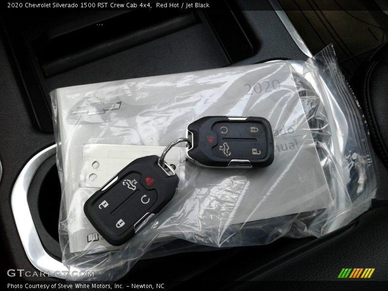 Red Hot / Jet Black 2020 Chevrolet Silverado 1500 RST Crew Cab 4x4