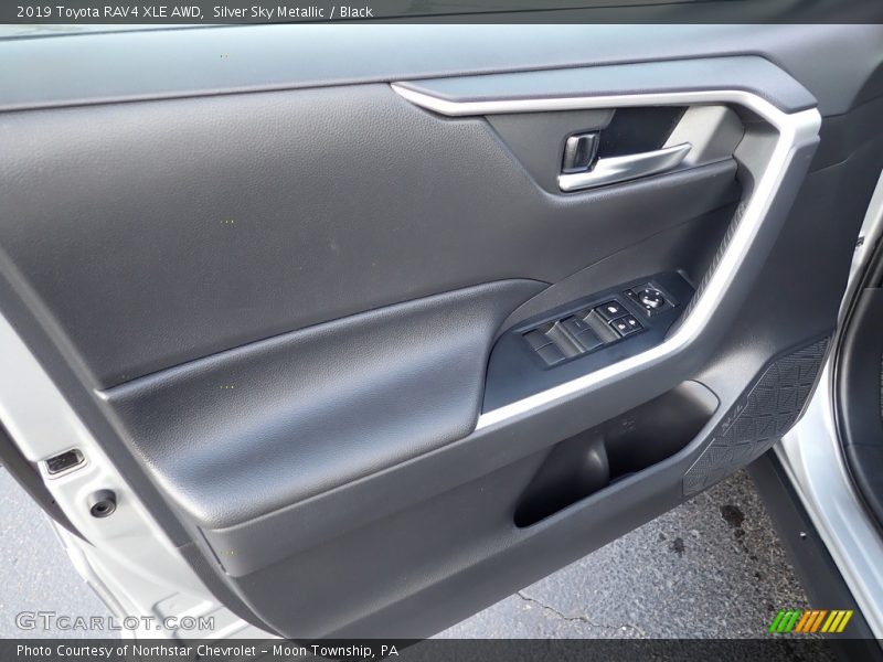 Silver Sky Metallic / Black 2019 Toyota RAV4 XLE AWD