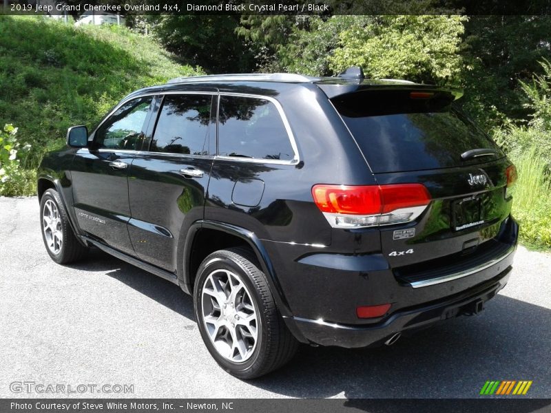Diamond Black Crystal Pearl / Black 2019 Jeep Grand Cherokee Overland 4x4
