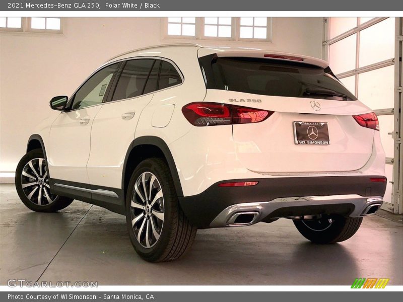 Polar White / Black 2021 Mercedes-Benz GLA 250
