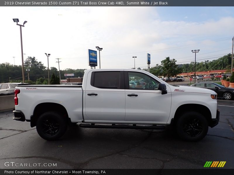 Summit White / Jet Black 2019 Chevrolet Silverado 1500 Custom Z71 Trail Boss Crew Cab 4WD