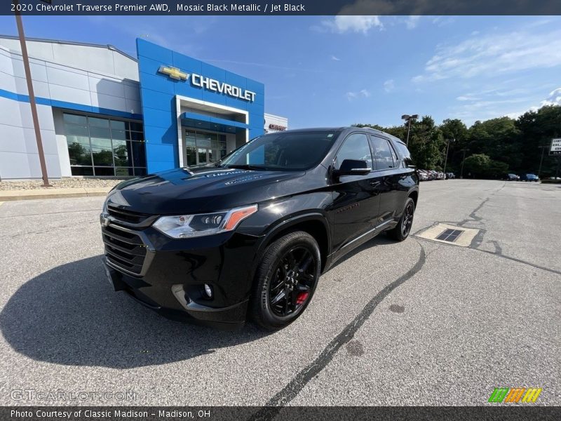 Mosaic Black Metallic / Jet Black 2020 Chevrolet Traverse Premier AWD