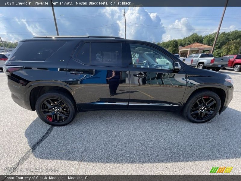 Mosaic Black Metallic / Jet Black 2020 Chevrolet Traverse Premier AWD