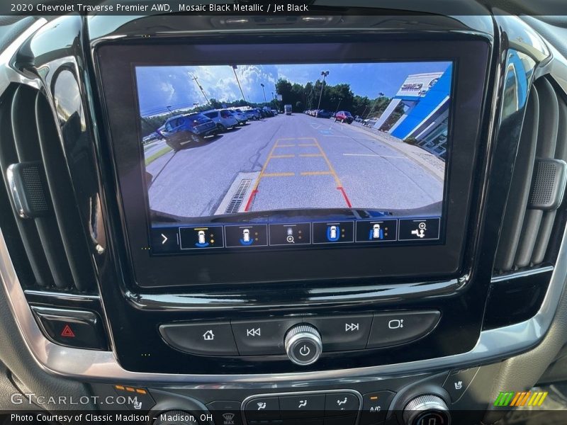Mosaic Black Metallic / Jet Black 2020 Chevrolet Traverse Premier AWD