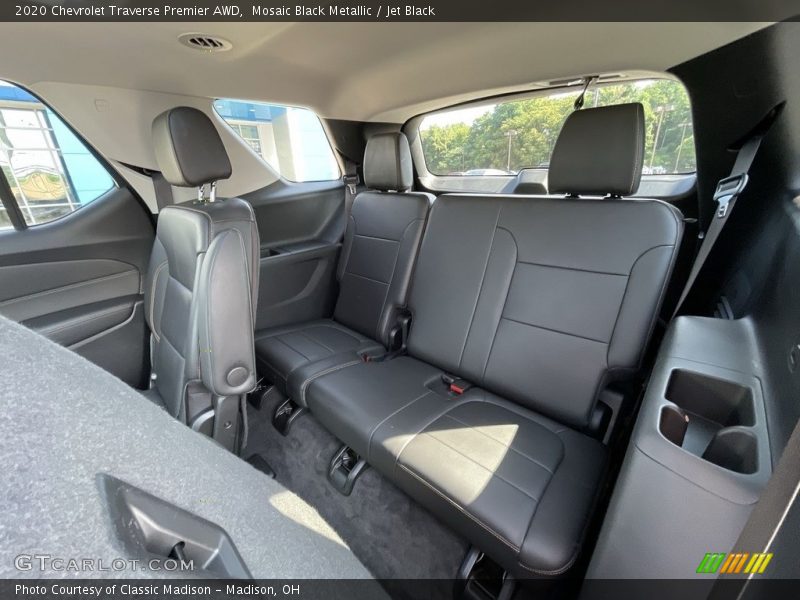 Mosaic Black Metallic / Jet Black 2020 Chevrolet Traverse Premier AWD