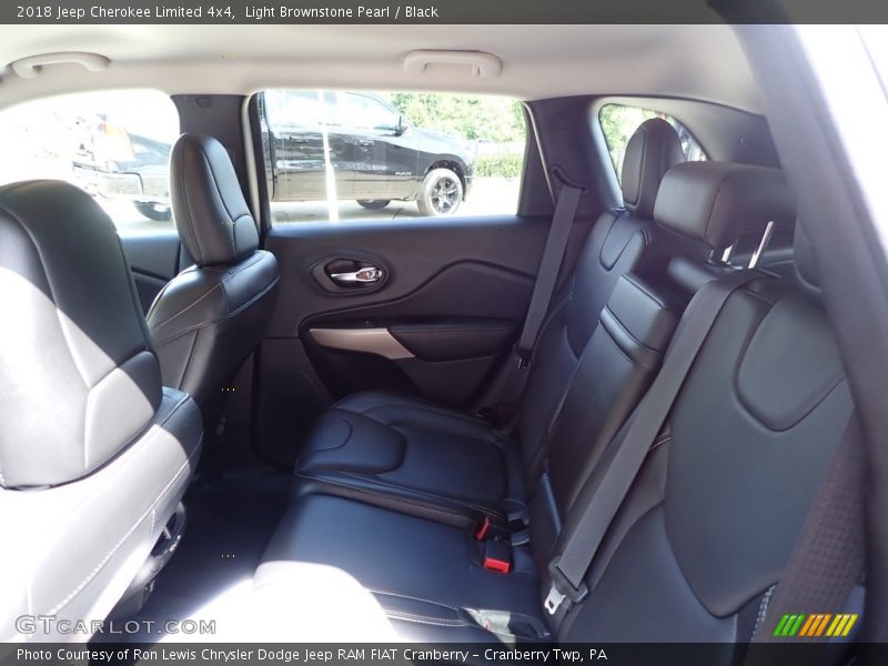 Light Brownstone Pearl / Black 2018 Jeep Cherokee Limited 4x4