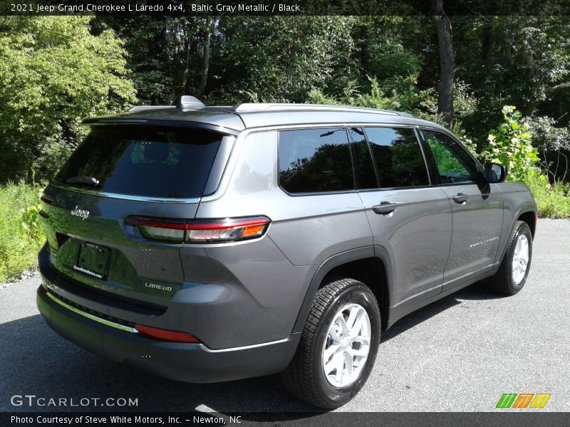 Baltic Gray Metallic / Black 2021 Jeep Grand Cherokee L Laredo 4x4