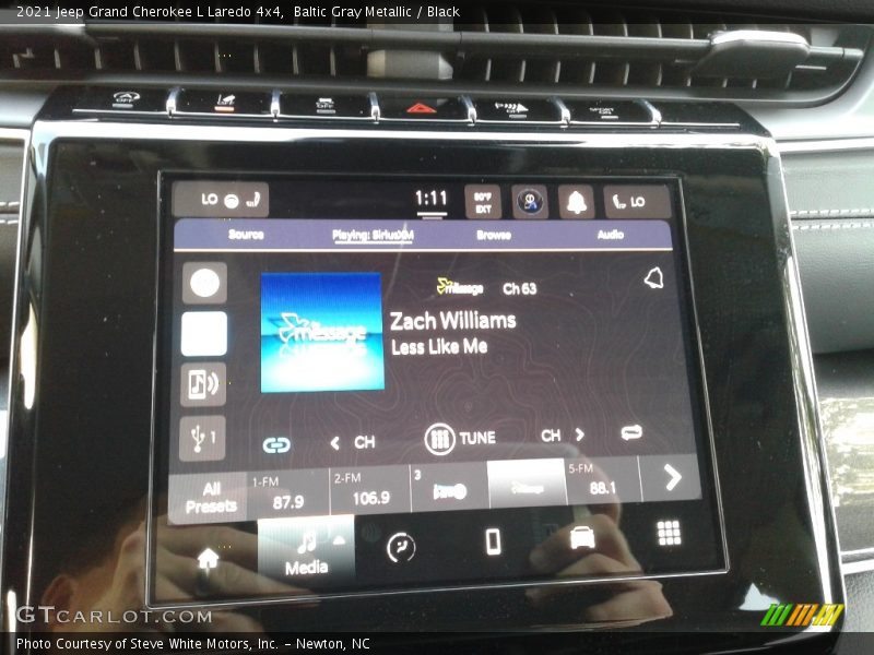 Baltic Gray Metallic / Black 2021 Jeep Grand Cherokee L Laredo 4x4