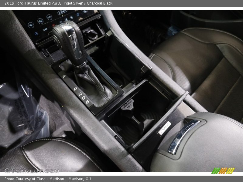 Ingot Silver / Charcoal Black 2019 Ford Taurus Limited AWD