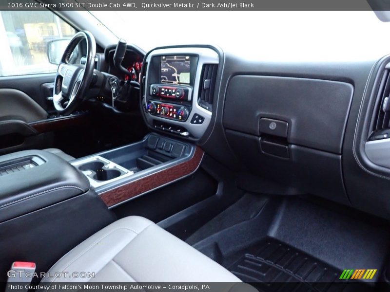 Dashboard of 2016 Sierra 1500 SLT Double Cab 4WD