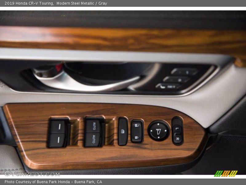 Modern Steel Metallic / Gray 2019 Honda CR-V Touring