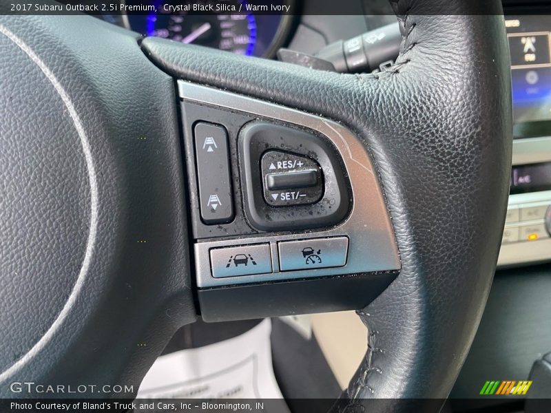 Crystal Black Silica / Warm Ivory 2017 Subaru Outback 2.5i Premium