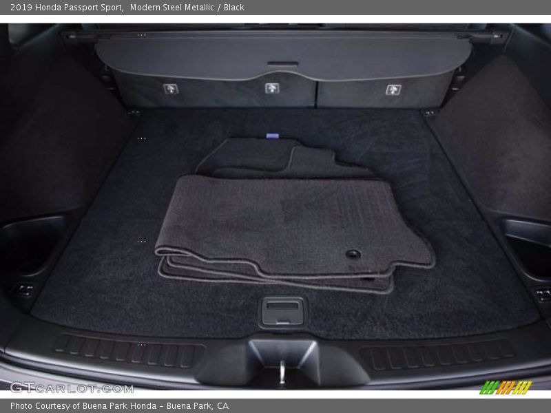 Modern Steel Metallic / Black 2019 Honda Passport Sport