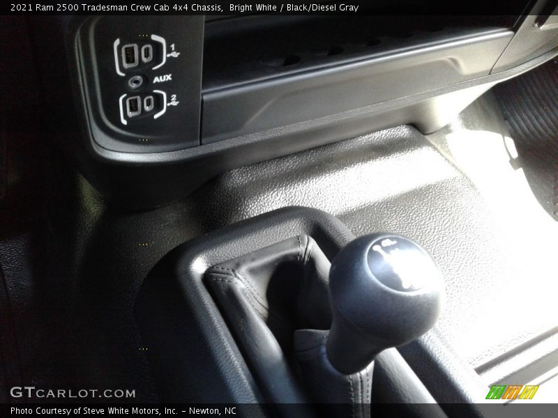 Bright White / Black/Diesel Gray 2021 Ram 2500 Tradesman Crew Cab 4x4 Chassis