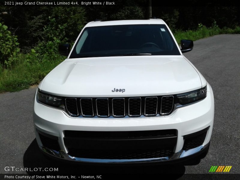 Bright White / Black 2021 Jeep Grand Cherokee L Limited 4x4