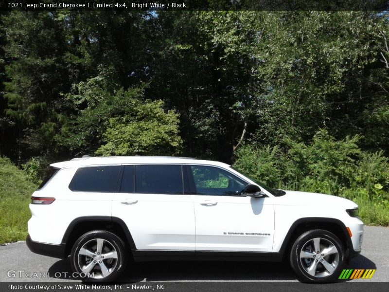 Bright White / Black 2021 Jeep Grand Cherokee L Limited 4x4