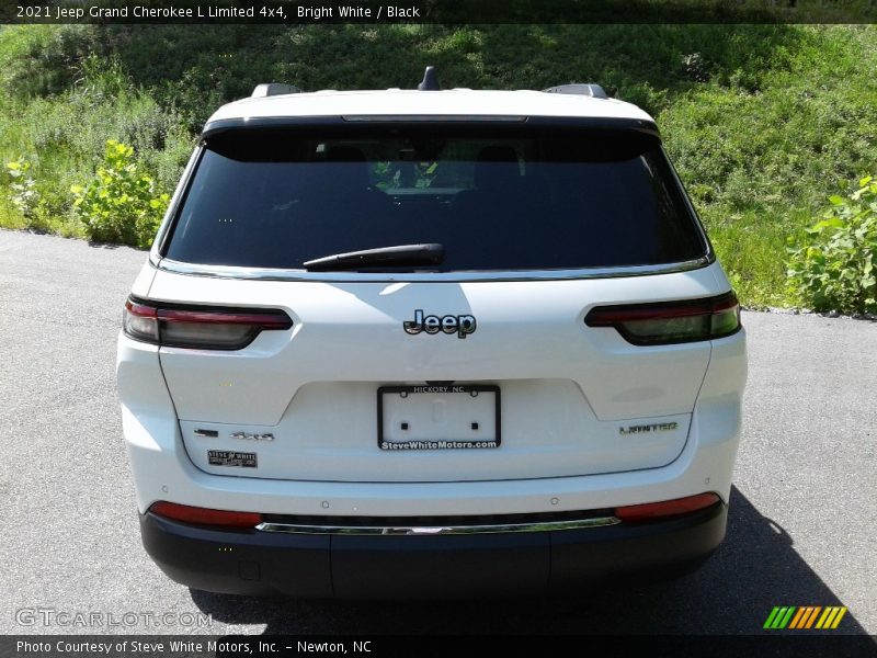 Bright White / Black 2021 Jeep Grand Cherokee L Limited 4x4