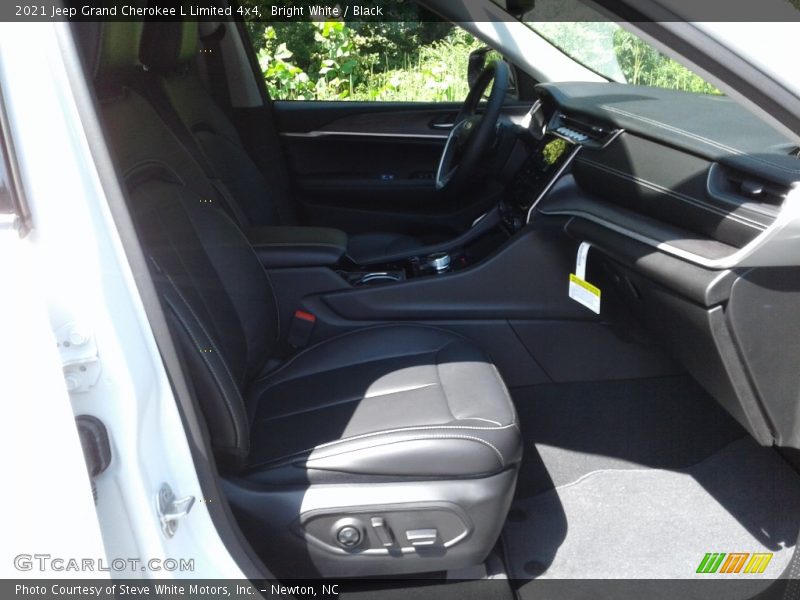 Bright White / Black 2021 Jeep Grand Cherokee L Limited 4x4