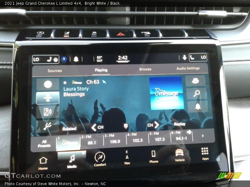 Bright White / Black 2021 Jeep Grand Cherokee L Limited 4x4