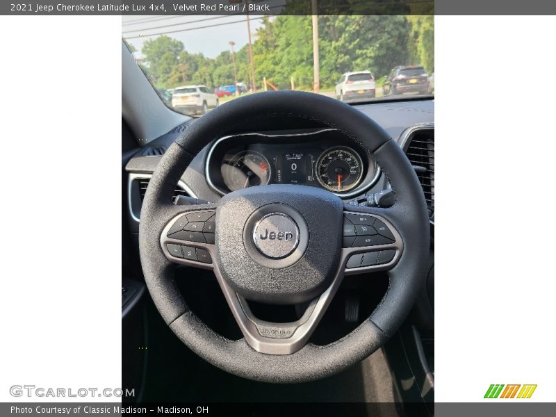  2021 Cherokee Latitude Lux 4x4 Steering Wheel