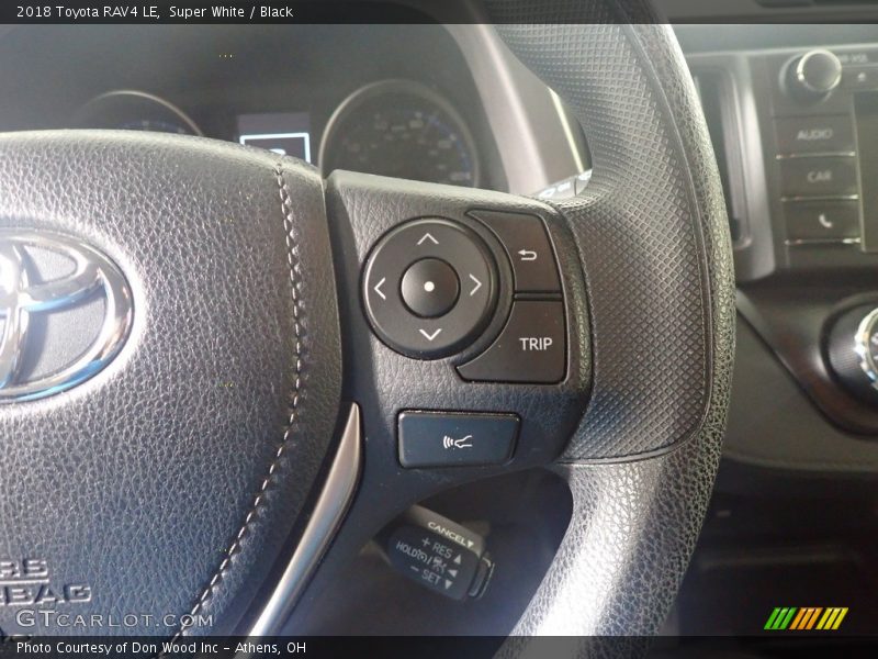 Super White / Black 2018 Toyota RAV4 LE