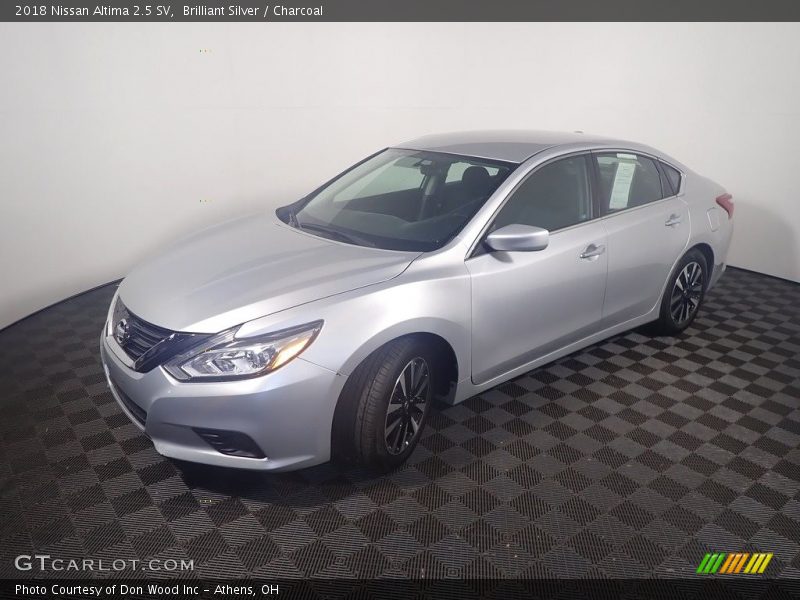 Brilliant Silver / Charcoal 2018 Nissan Altima 2.5 SV