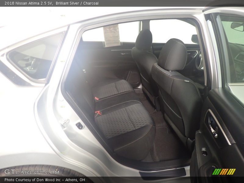 Brilliant Silver / Charcoal 2018 Nissan Altima 2.5 SV