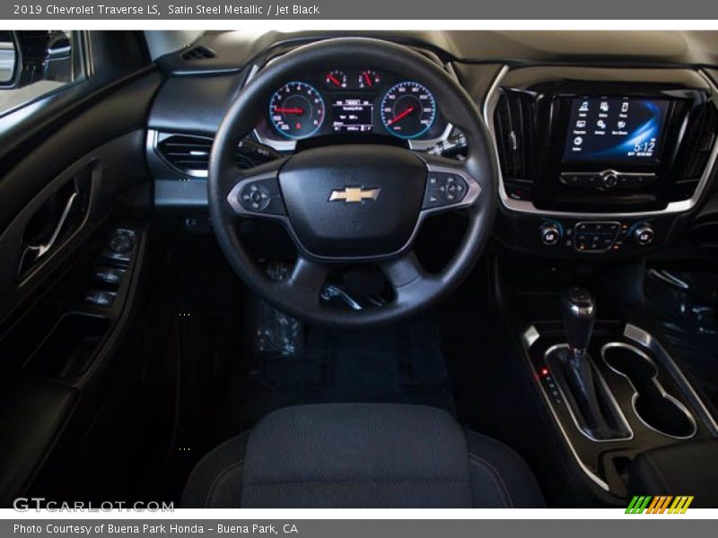 Satin Steel Metallic / Jet Black 2019 Chevrolet Traverse LS