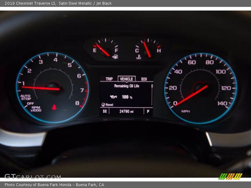 Satin Steel Metallic / Jet Black 2019 Chevrolet Traverse LS