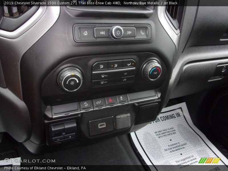 Northsky Blue Metallic / Jet Black 2019 Chevrolet Silverado 1500 Custom Z71 Trail Boss Crew Cab 4WD