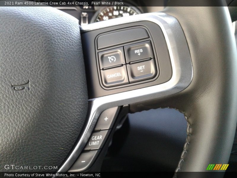 Pearl White / Black 2021 Ram 4500 Laramie Crew Cab 4x4 Chassis