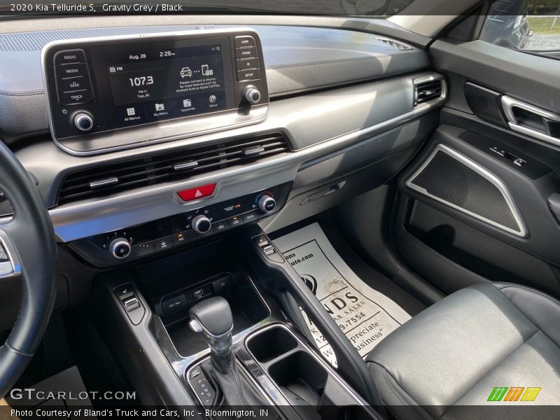 Gravity Grey / Black 2020 Kia Telluride S
