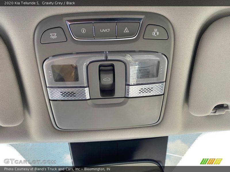 Gravity Grey / Black 2020 Kia Telluride S