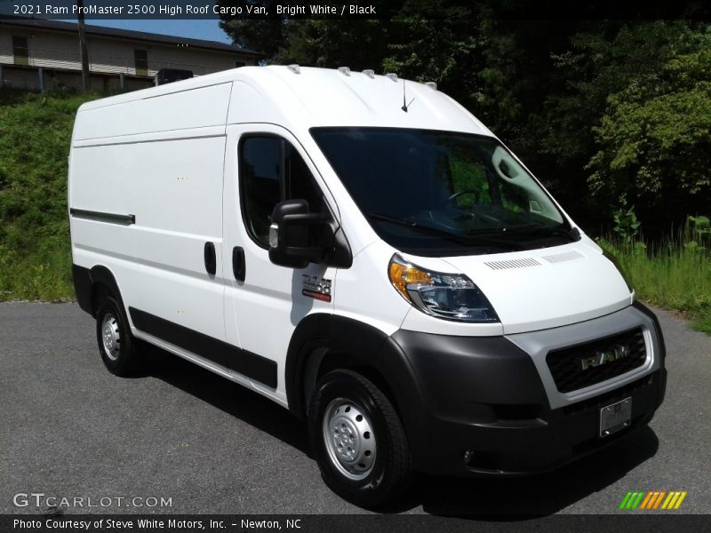 Front 3/4 View of 2021 ProMaster 2500 High Roof Cargo Van