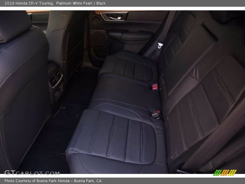 Platinum White Pearl / Black 2019 Honda CR-V Touring