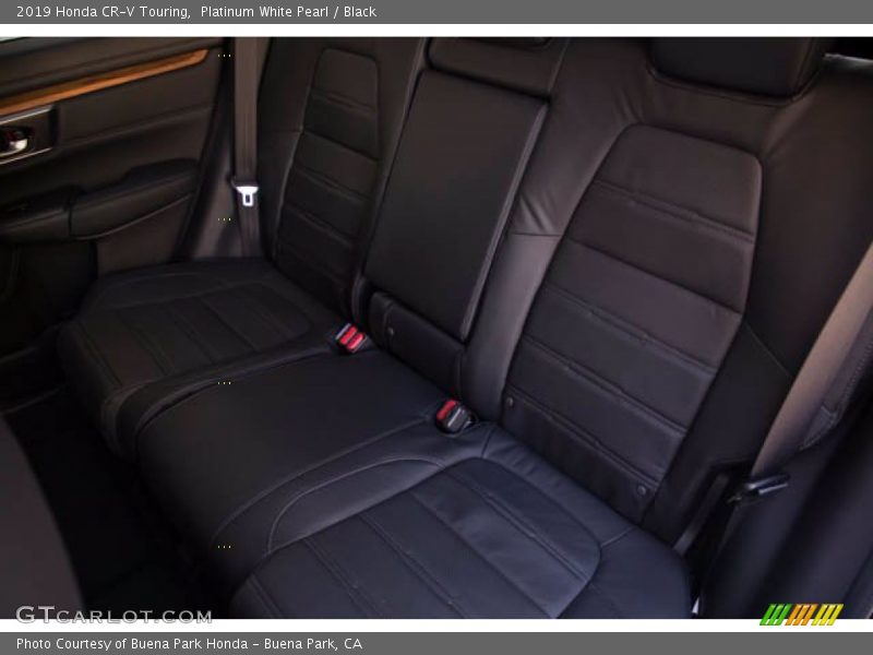 Platinum White Pearl / Black 2019 Honda CR-V Touring
