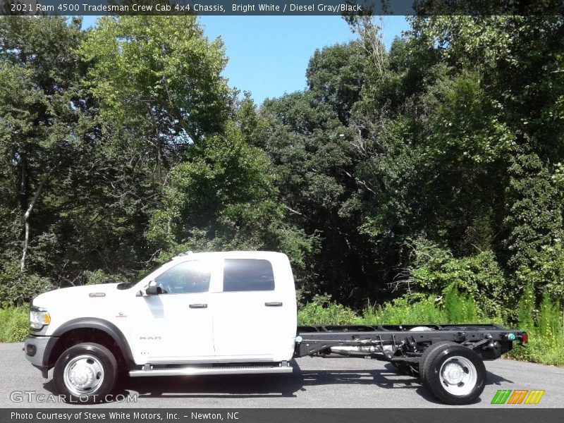 Bright White / Diesel Gray/Black 2021 Ram 4500 Tradesman Crew Cab 4x4 Chassis