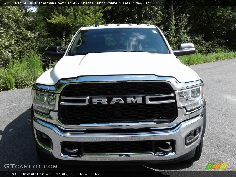 Bright White / Diesel Gray/Black 2021 Ram 4500 Tradesman Crew Cab 4x4 Chassis