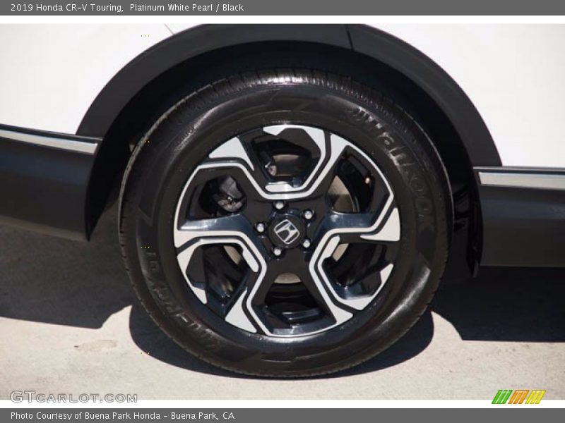 Platinum White Pearl / Black 2019 Honda CR-V Touring