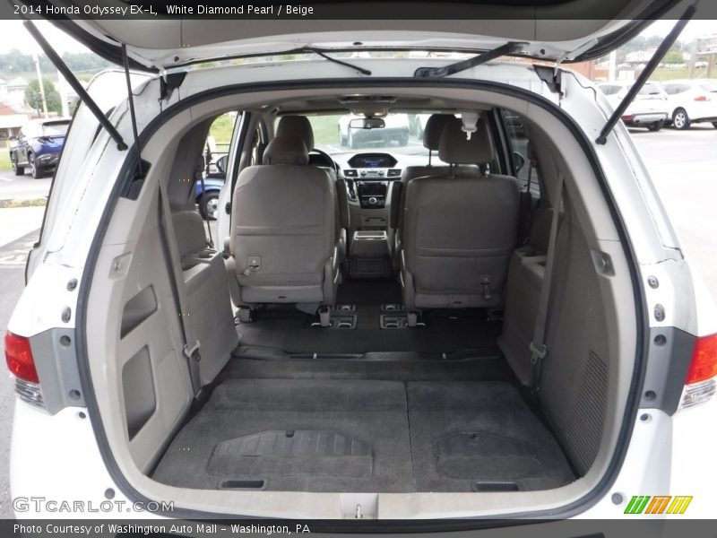 White Diamond Pearl / Beige 2014 Honda Odyssey EX-L