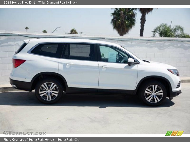 White Diamond Pearl / Black 2018 Honda Pilot EX-L